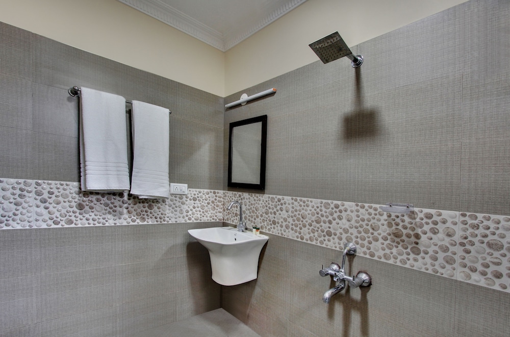 Standard Room, 1 Bedroom photo 2