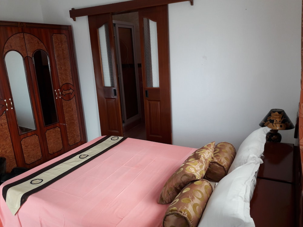 Deluxe Double Room, 1 Double Bed, Balcony, Courtyard View photo 1