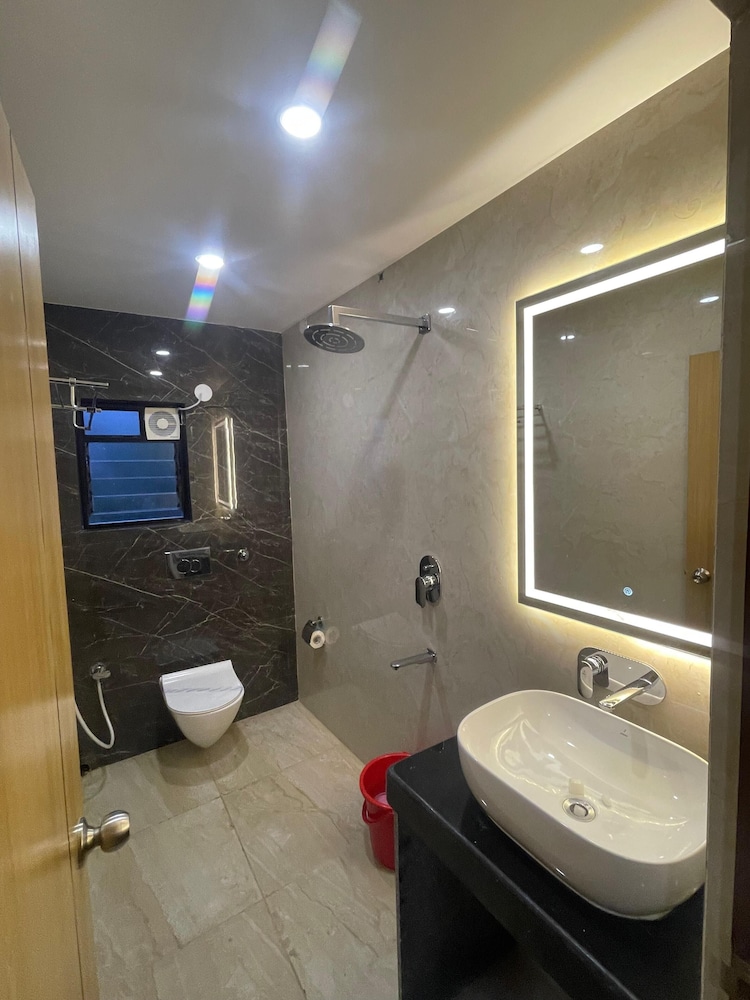 Executive Room photo 3