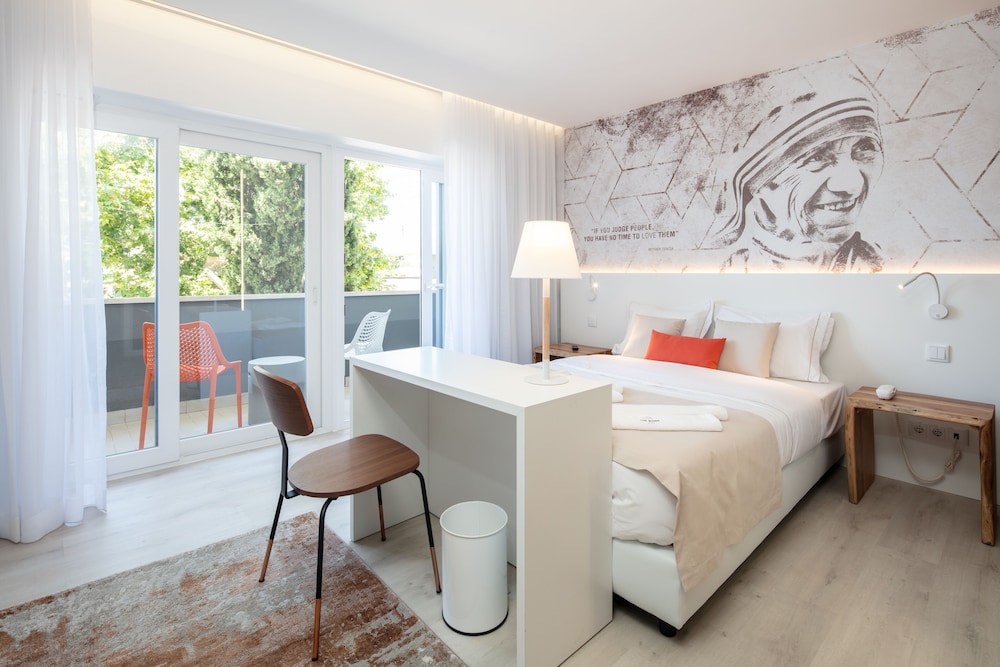 Standard Triple Room - Photo 1
