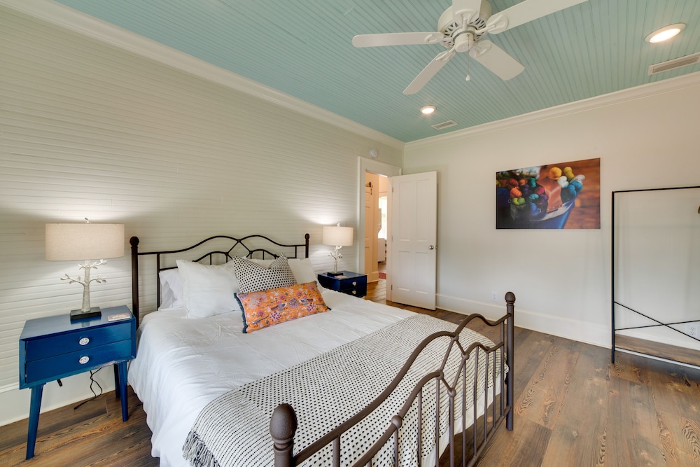 House (2 Bedrooms) photo 2