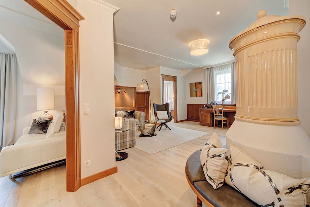 Suite (Little Castle)