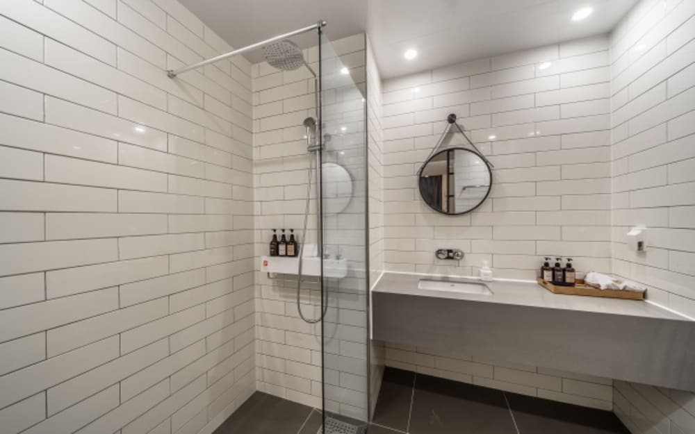 Standard Double Room - Photo 20