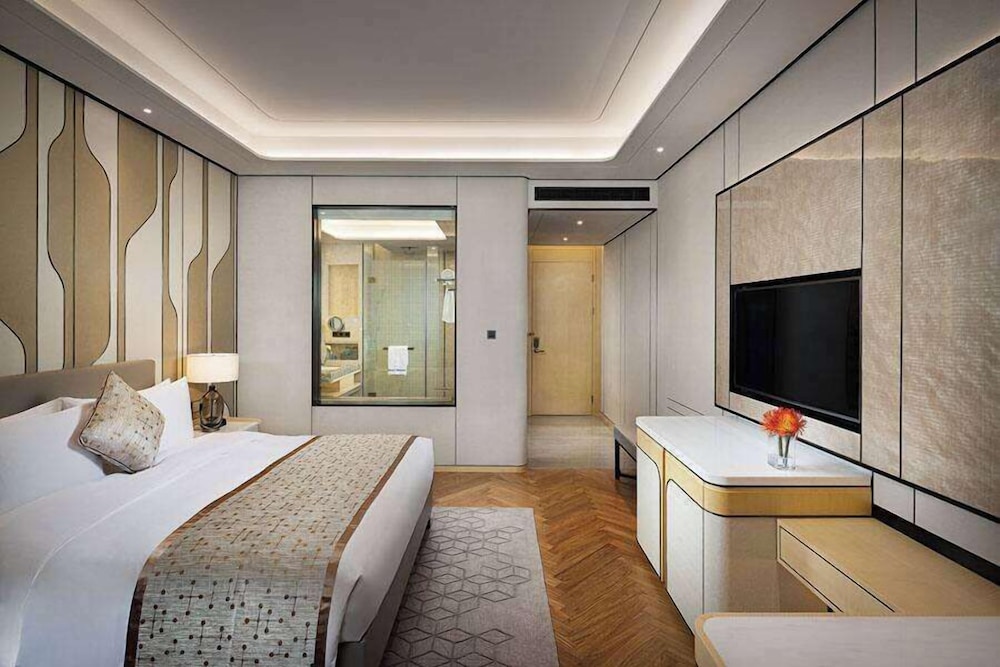 Room, 1 King Bed, Smoking