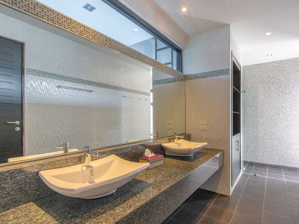 Villa, 3 Bedrooms photo 2