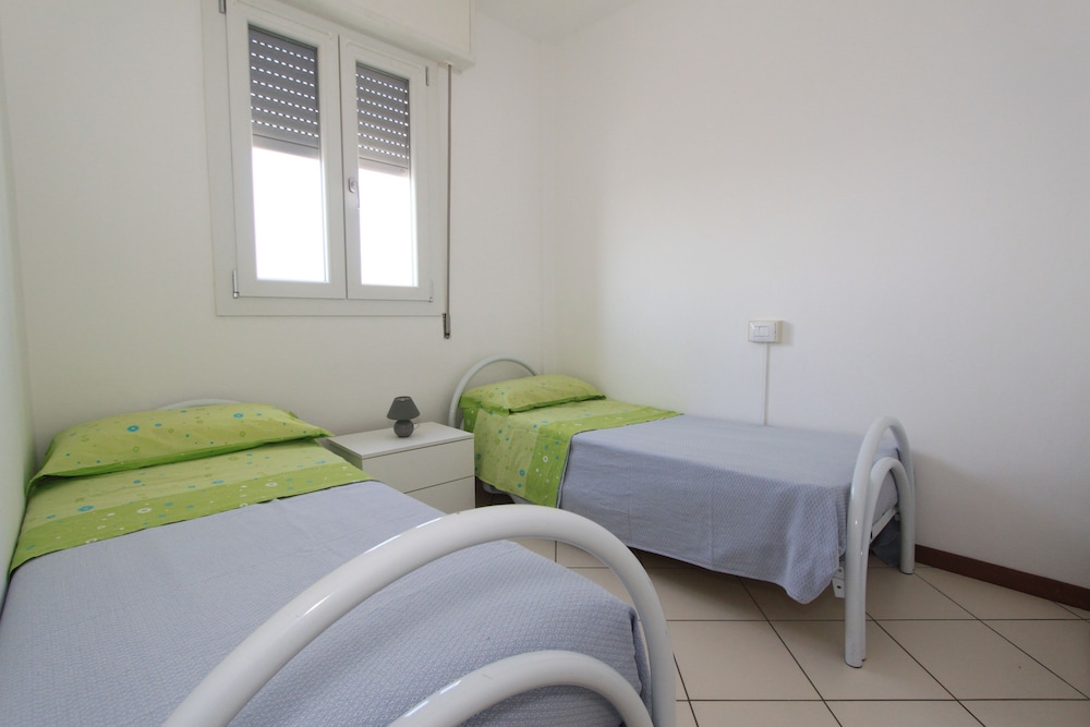 Classic Apartment, 2 Bedrooms (Eco 38) photo 2