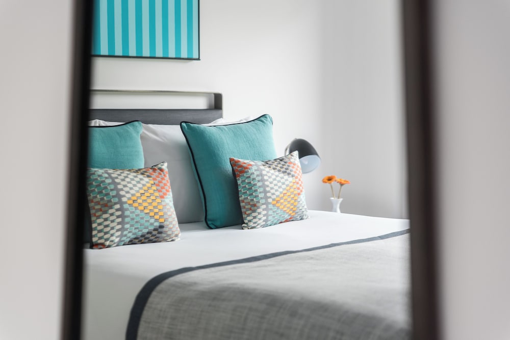 Executive One Bedroom Suite