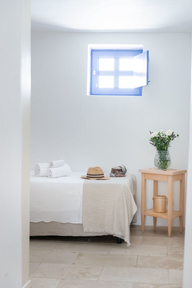Standard Triple Room - Photo 9