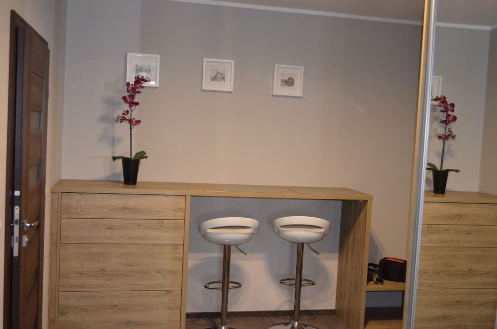 Apartment (19B) photo 1