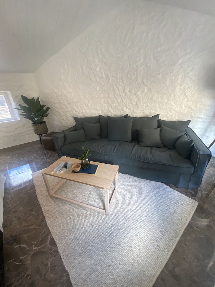 Exclusive Apartment photo 1