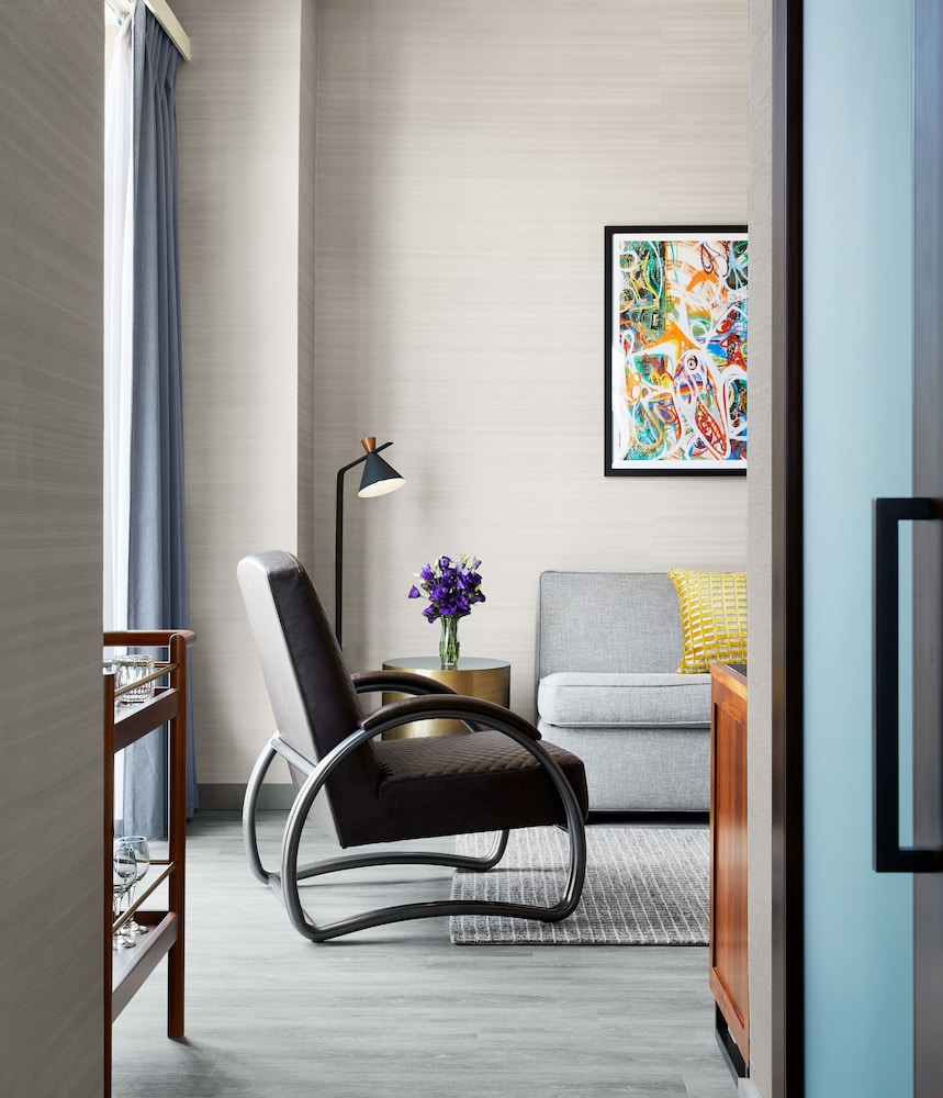 Suite (Gansevoort)