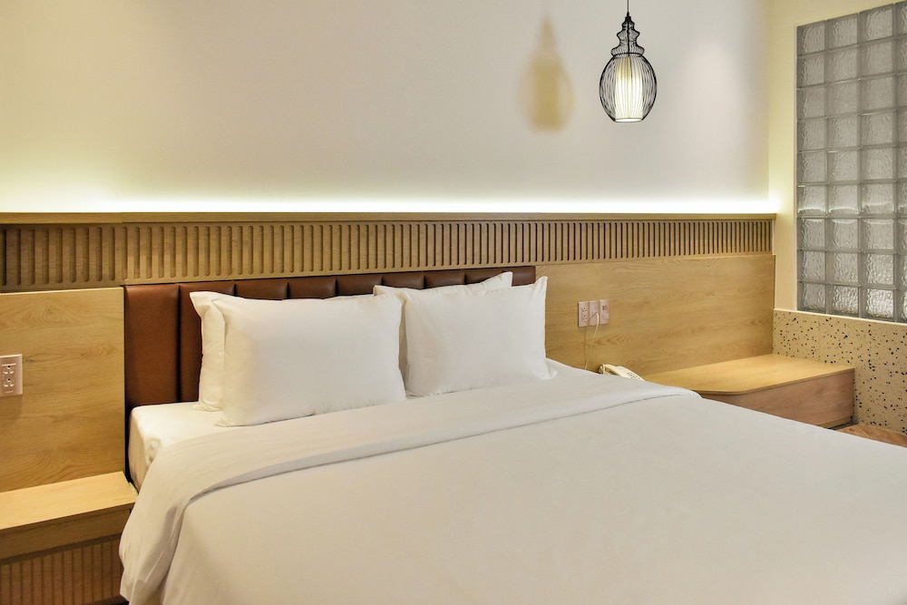 Deluxe Double Room, No Windows