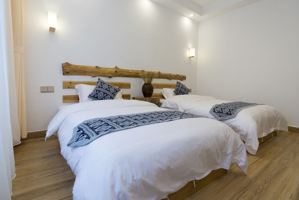 Standard Twin Room photo 1