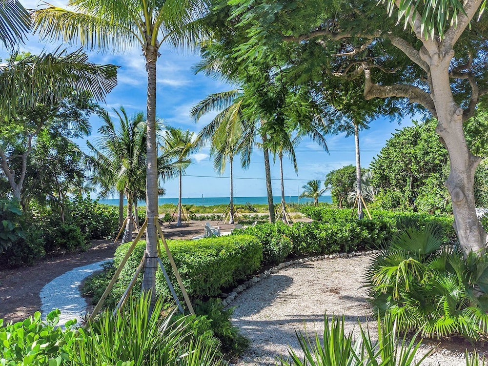 House (Captiva Charm) photo 3