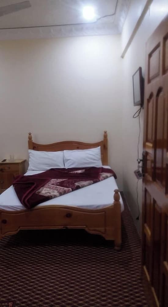 Standard Double Room photo 2