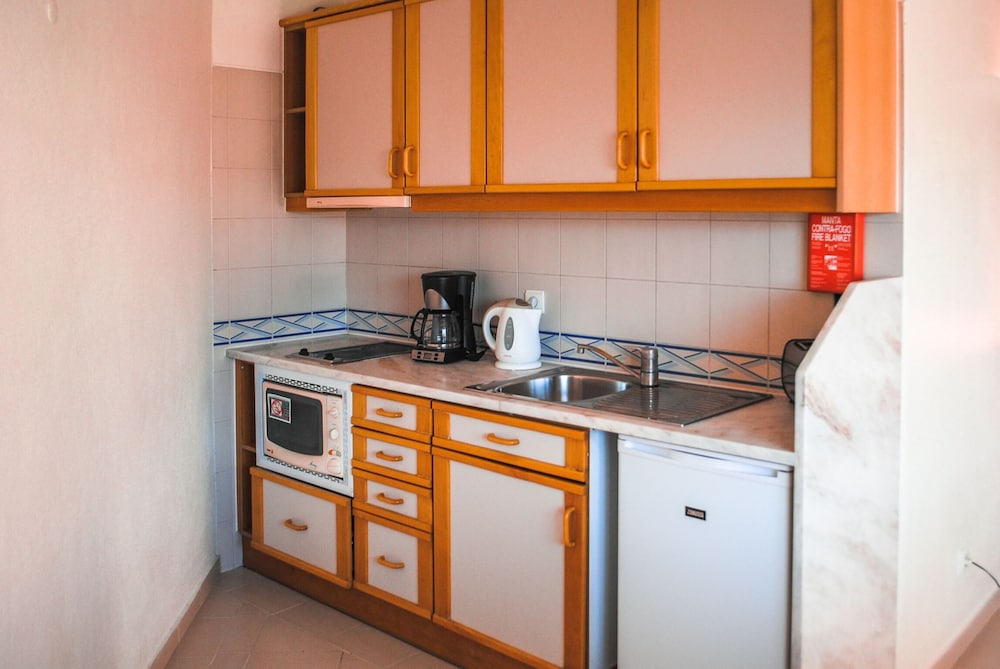 One Bedroom Club (2 adults + 2 children) - Photo 5