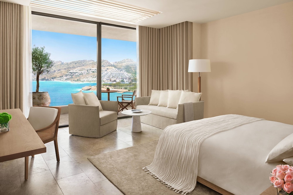 Premier Room, 1 King Bed, Sea View