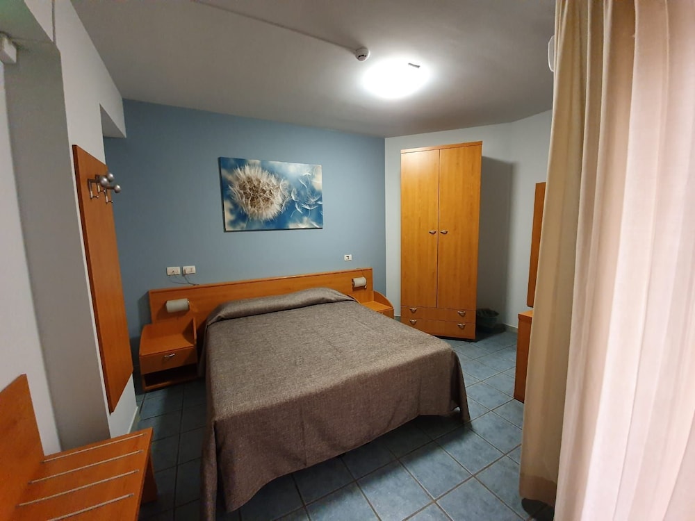Economy Double or Twin Room