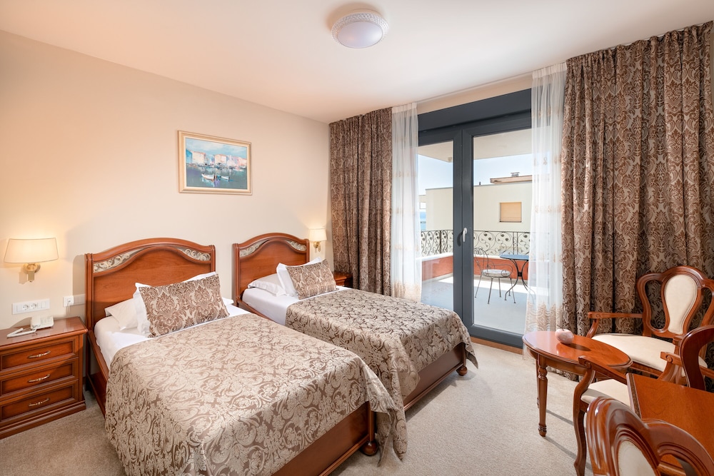 Superior Double or Twin Room, Balcony