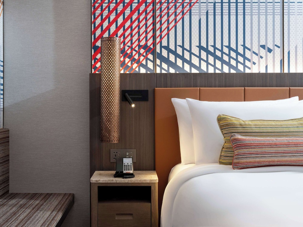 Deluxe Room, 2 Twin Beds photo 2