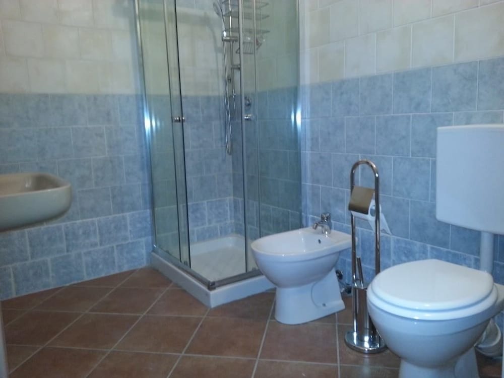 Economy Single Room, Garden View photo 3