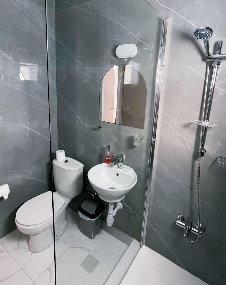 Luxury Apartment photo 2