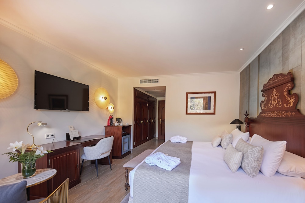 Deluxe Double Room, Balcony