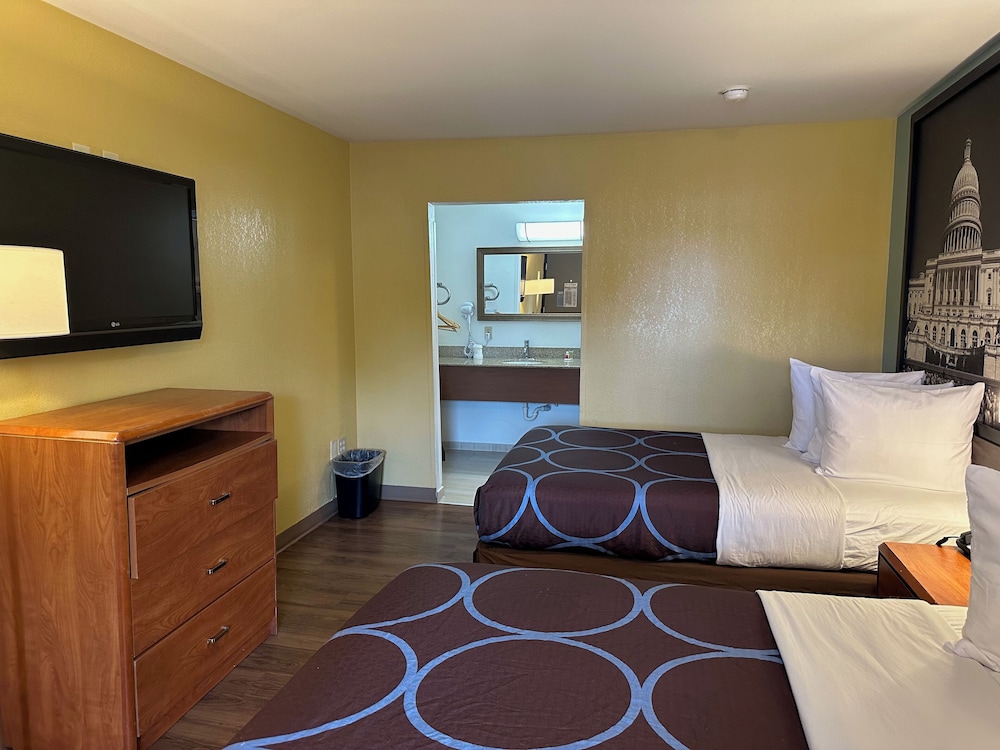 Room, 1 Double Bed, Accessible, Non Smoking photo 3