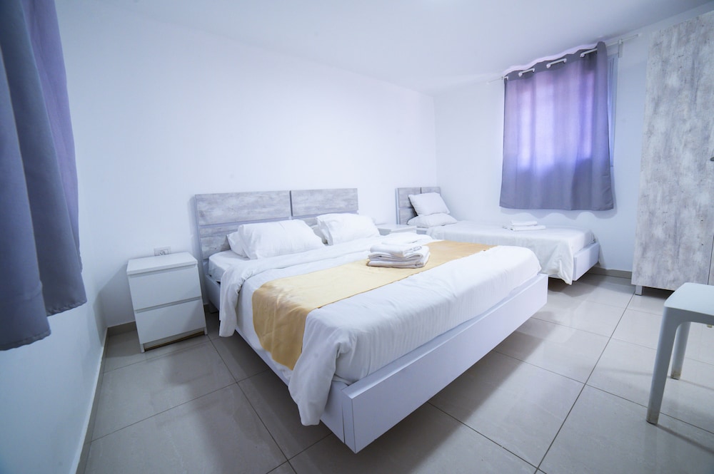 Premium Quadruple Room, Patio