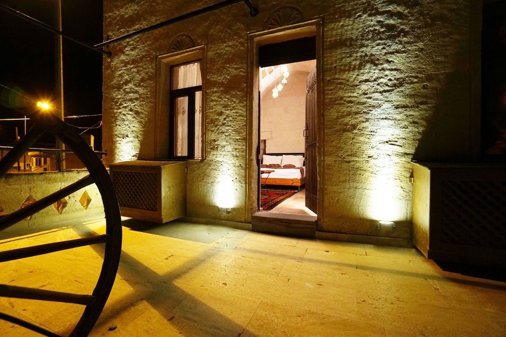 Standard Room - Photo 21