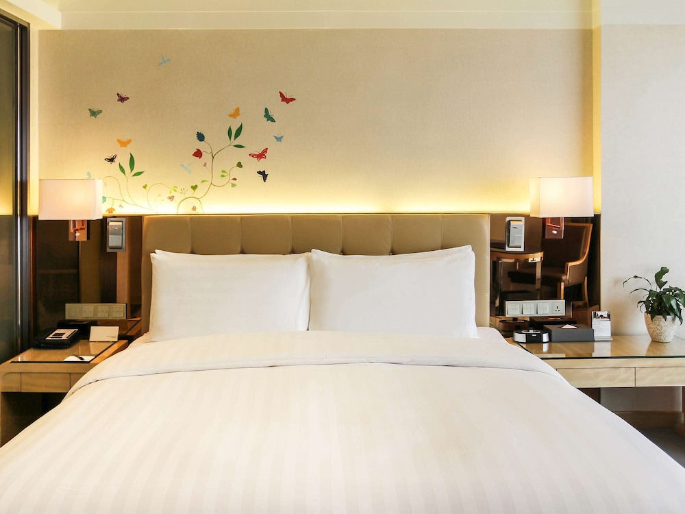 Superior King Room photo 1