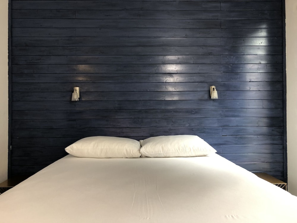 Double Room - Photo 14