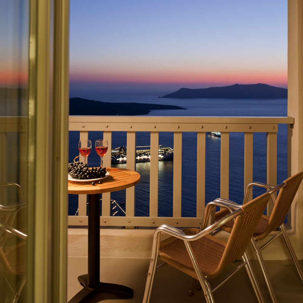 Suite, Jetted Tub, Sea View (Petit) - Photo 27