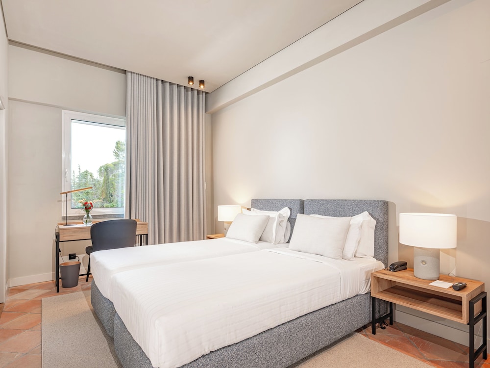 Double or Twin Room Prestige - Photo 1