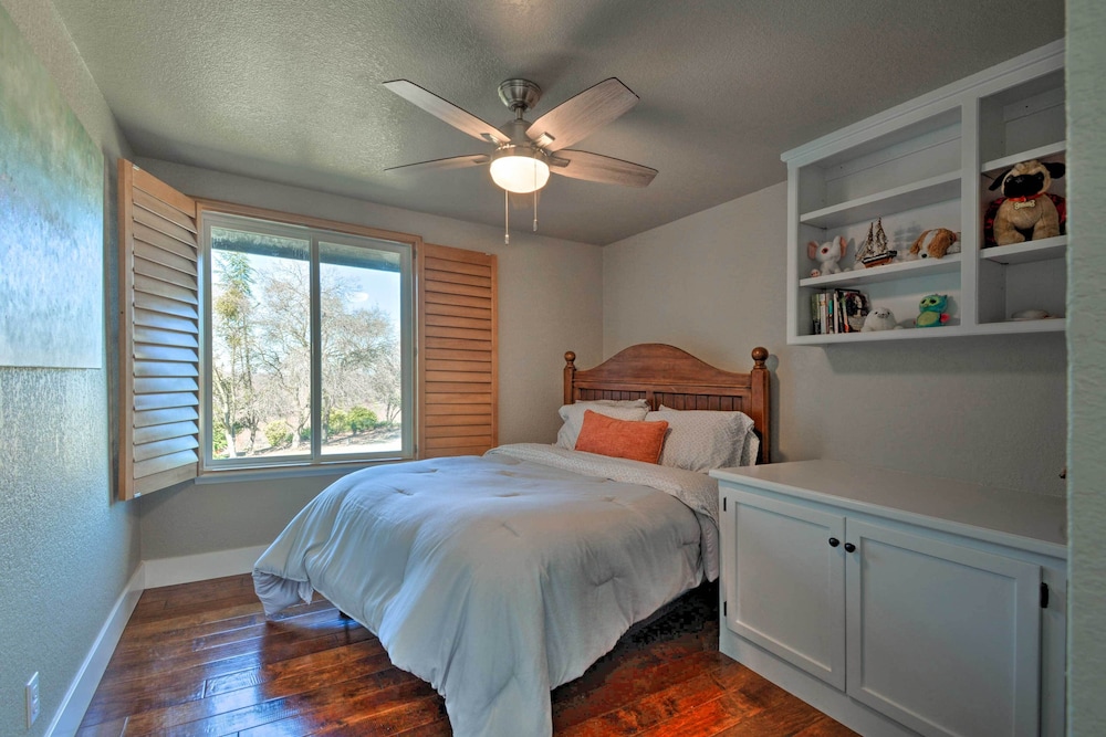 House (4 Bedrooms) photo 1