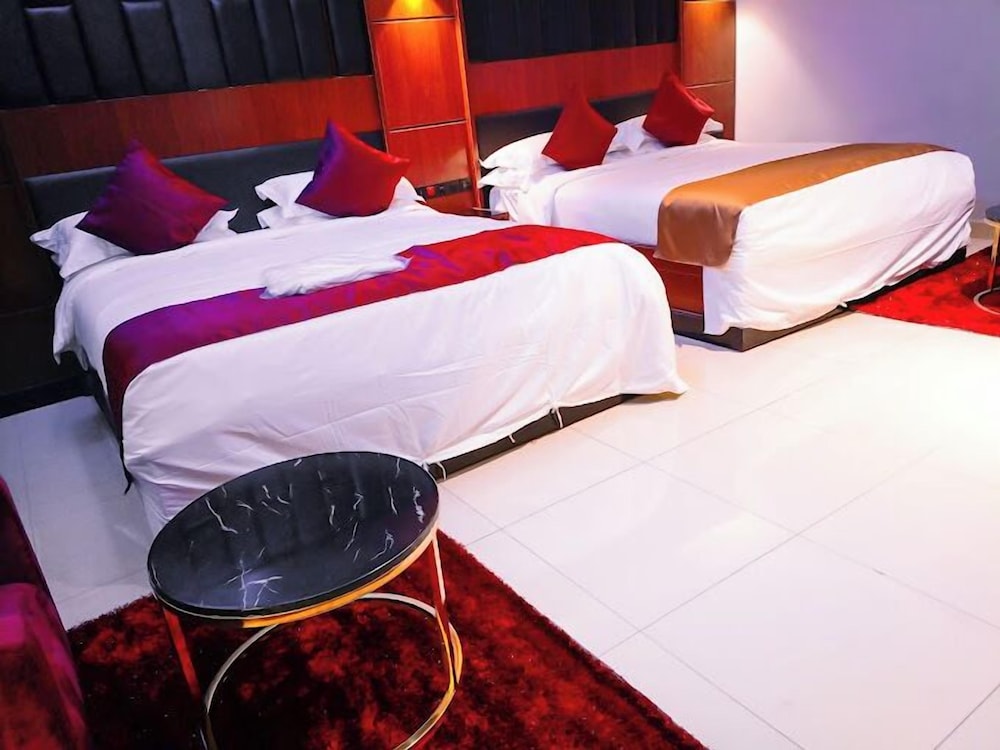 Elite Studio Suite