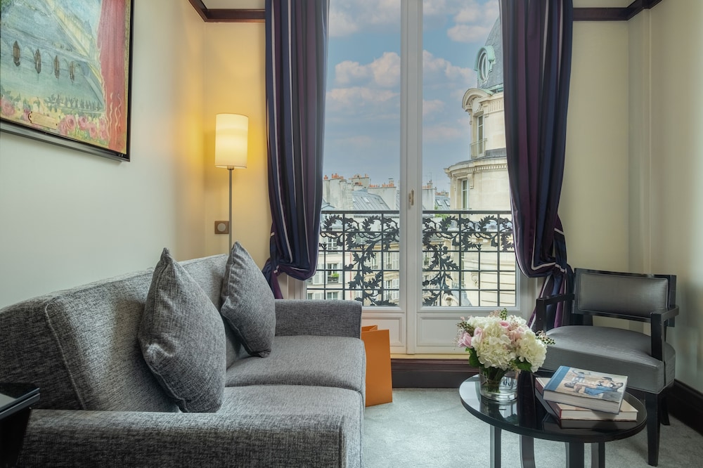 Hôtel Pont Royal view photo
