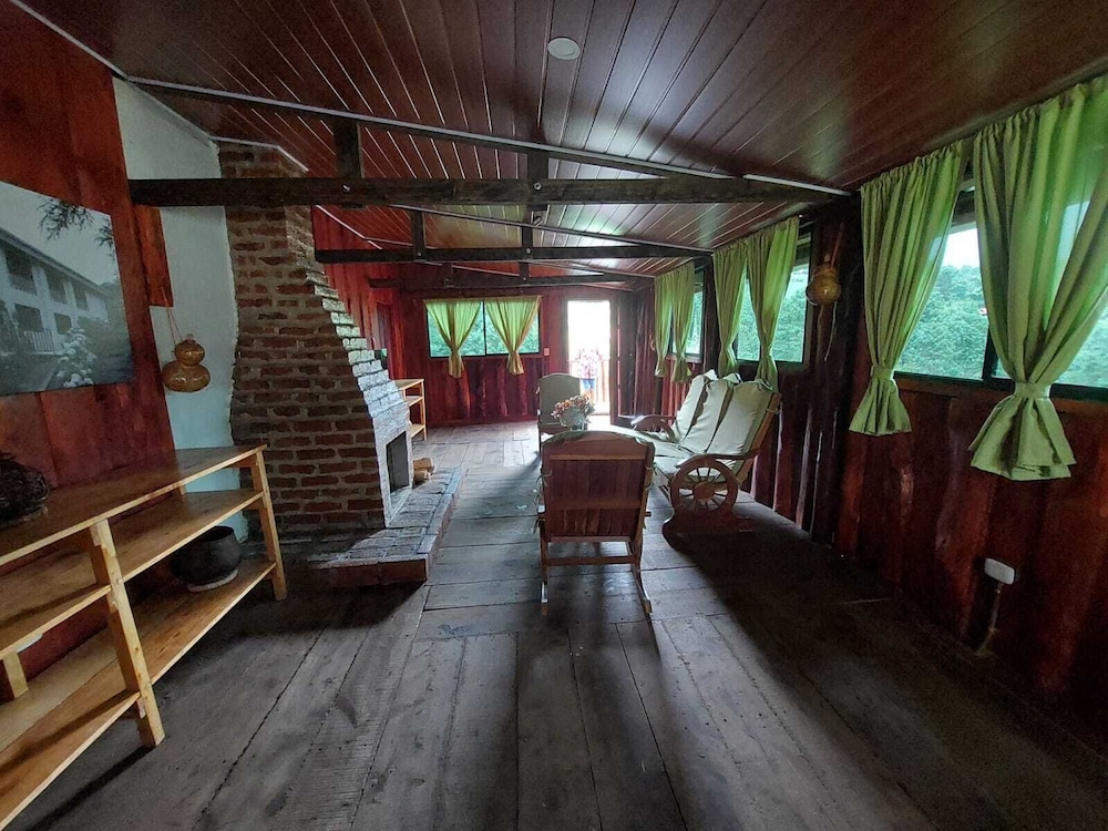Exclusive Cabin photo 1