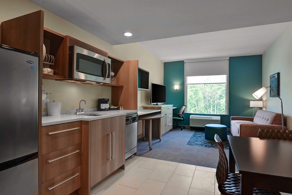 Standard Studio Suite, 1 Bedroom, Non Smoking - Photo 5