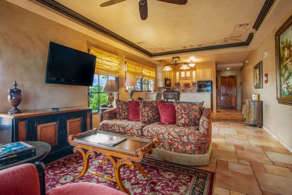 Signature Condo, 1 Bedroom, Accessible