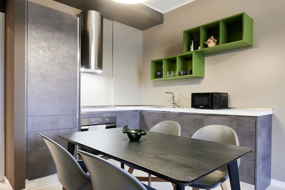 Deluxe Condo