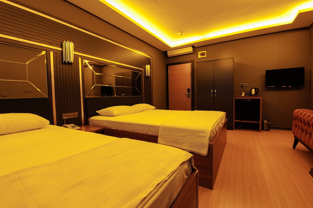 Standard Triple Room photo 3