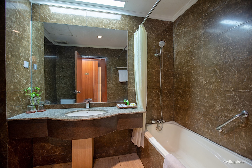 Grand Deluxe Room - Photo 3
