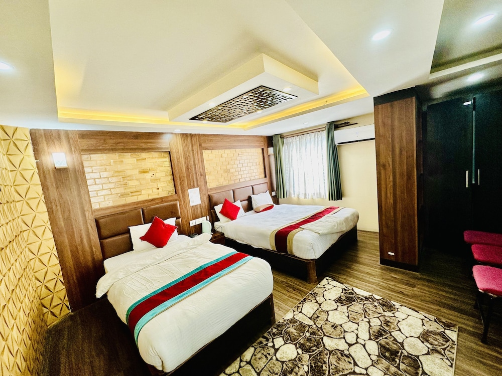 Family Room - Photo 9