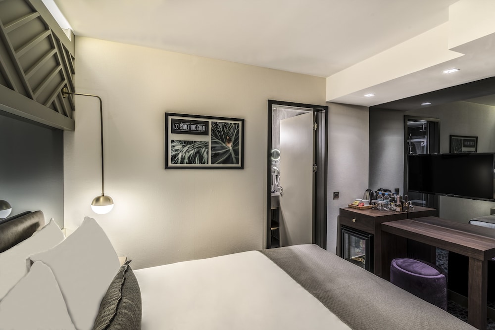 Superior Double Room No View photo 3