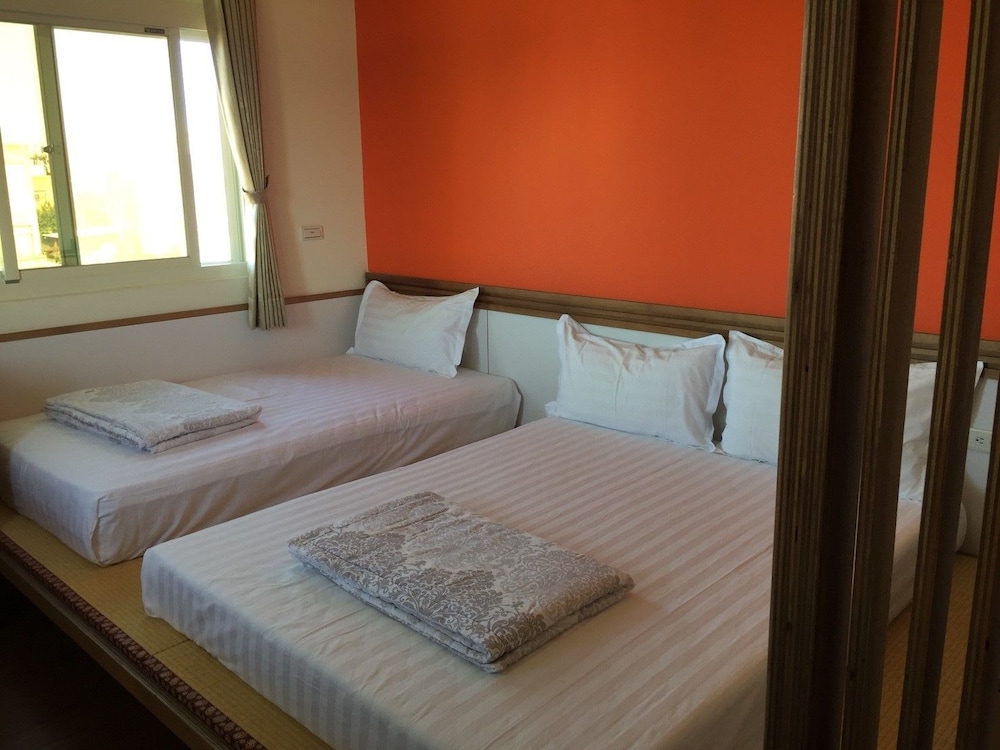 Comfort Triple Room, Non Smoking photo 3