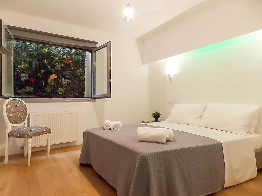 Basic Apartment