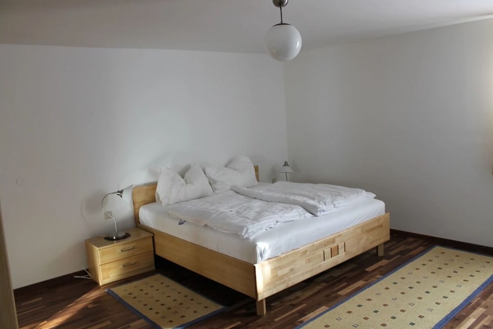 Family Apartment (Oetscherbaer)