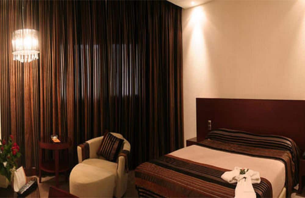 Club Room - Photo 1