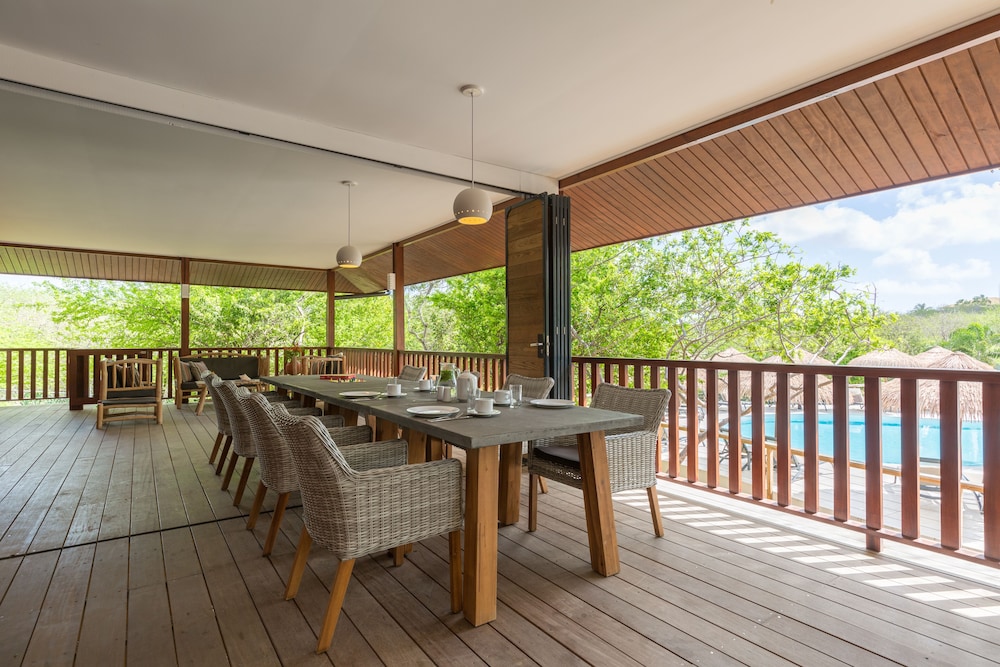4 Bedroom Villa Ambiente